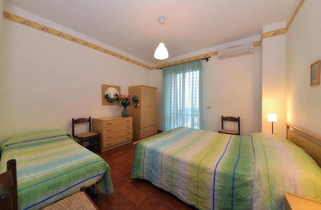 فيلا Agriturismo Nardini رودي غارغانيكو الغرفة الصورة